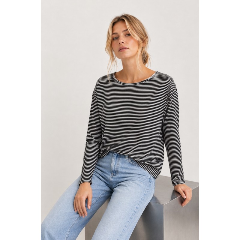 Maglia a righe girocollo NERA
